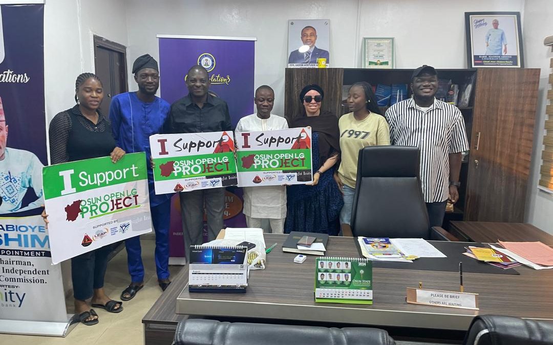 OSSIEC Chair endorses OsunOpenLG as Insight Initiative team visits his office